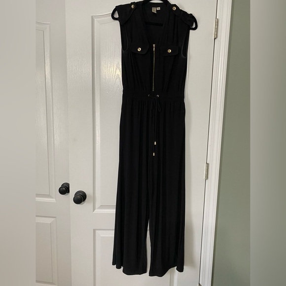 SLEEVELESS Jumpsuit Gold Buttons Black Women’s Size Small - Picture 1 of 2
